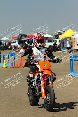 media/Sep-20-2025-TrackDaz (Sat) [[27f0cde673]]/Around the Pits/